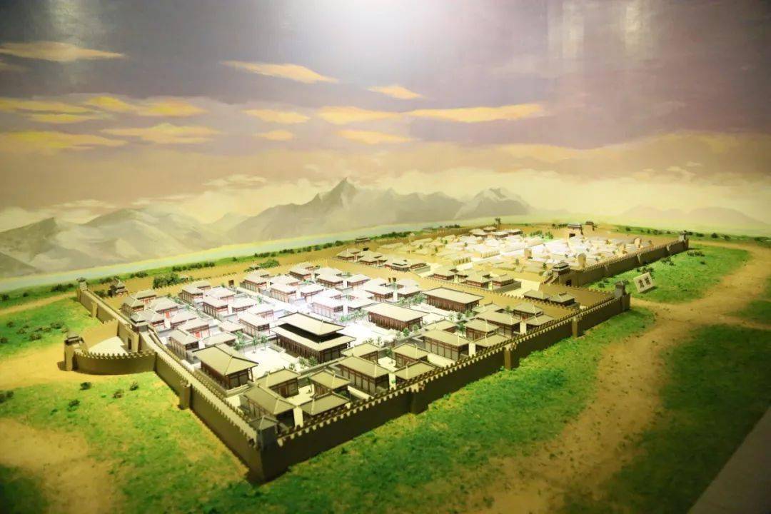 龙城复原图 朝阳北塔博物馆供图