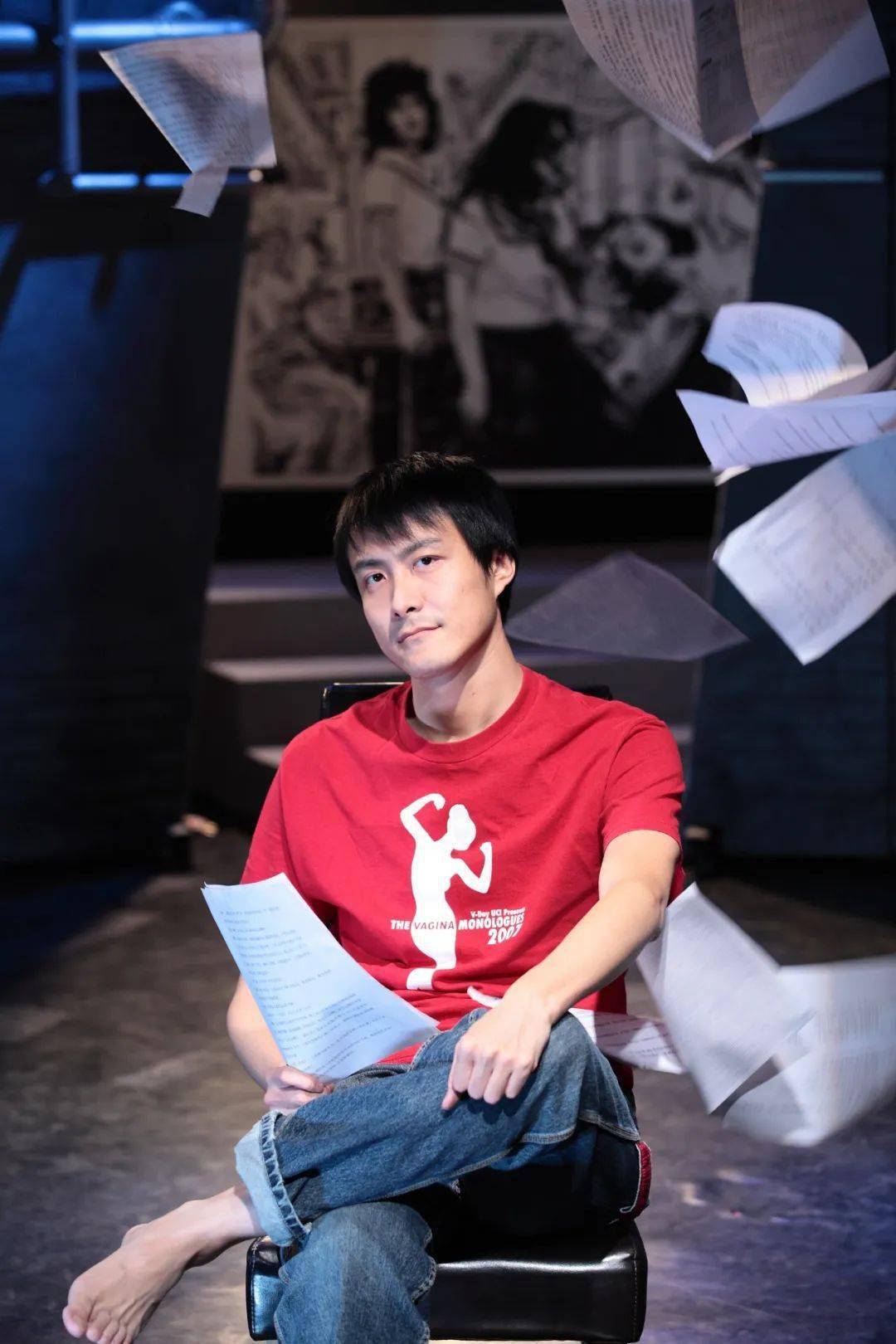 人物王翀生活向前滚动戏剧得跑