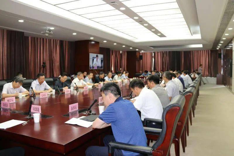 会上,邰江淼传达省安全生产问题处置监管平台建设应用视频推进会精神