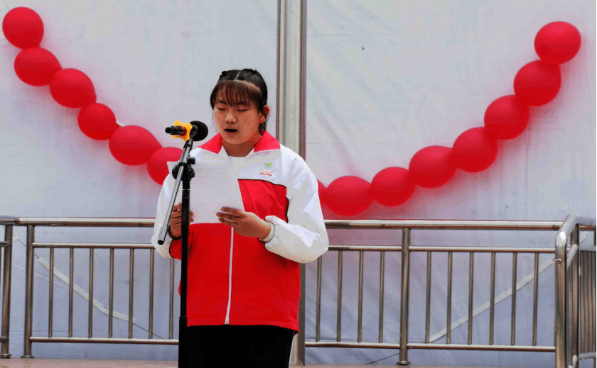 【班主任活动】"感谢有你,护我成长"——官渡区金马中学举办第25届