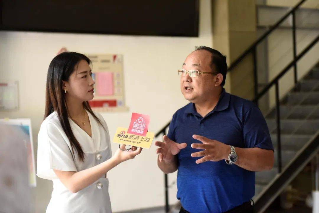 首场园区直播突破96万在线观看量南翔智地小程序全新上线