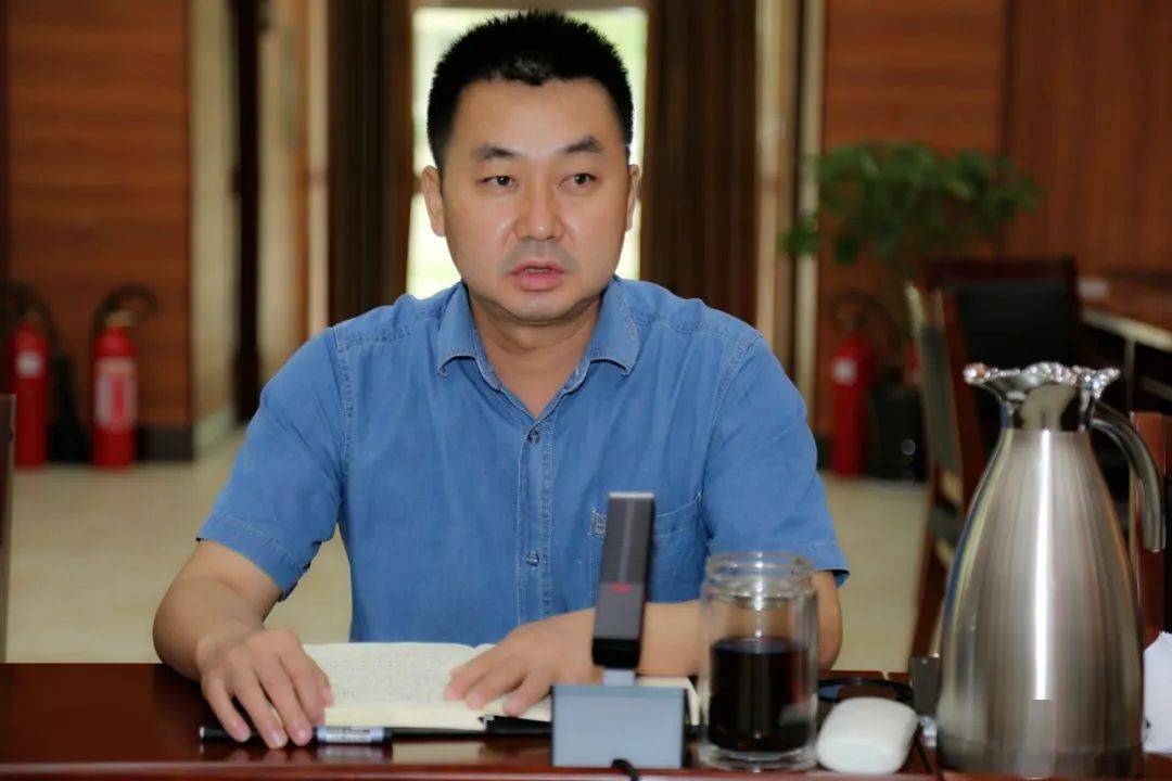 针对下步工作,靳永红要求做好四方面工作:三,应用好安全新技术,新手段