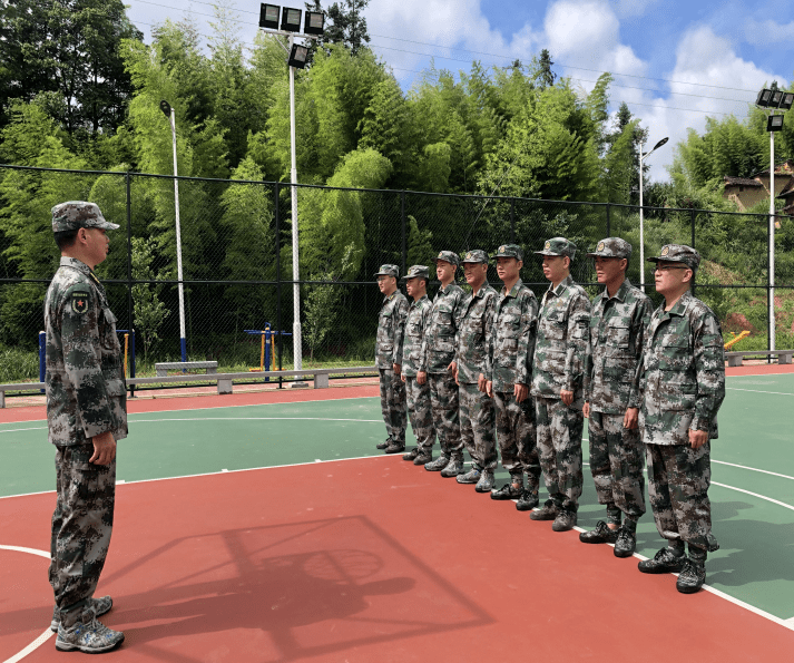 蓝田乡开展新入队基干民兵训练活动