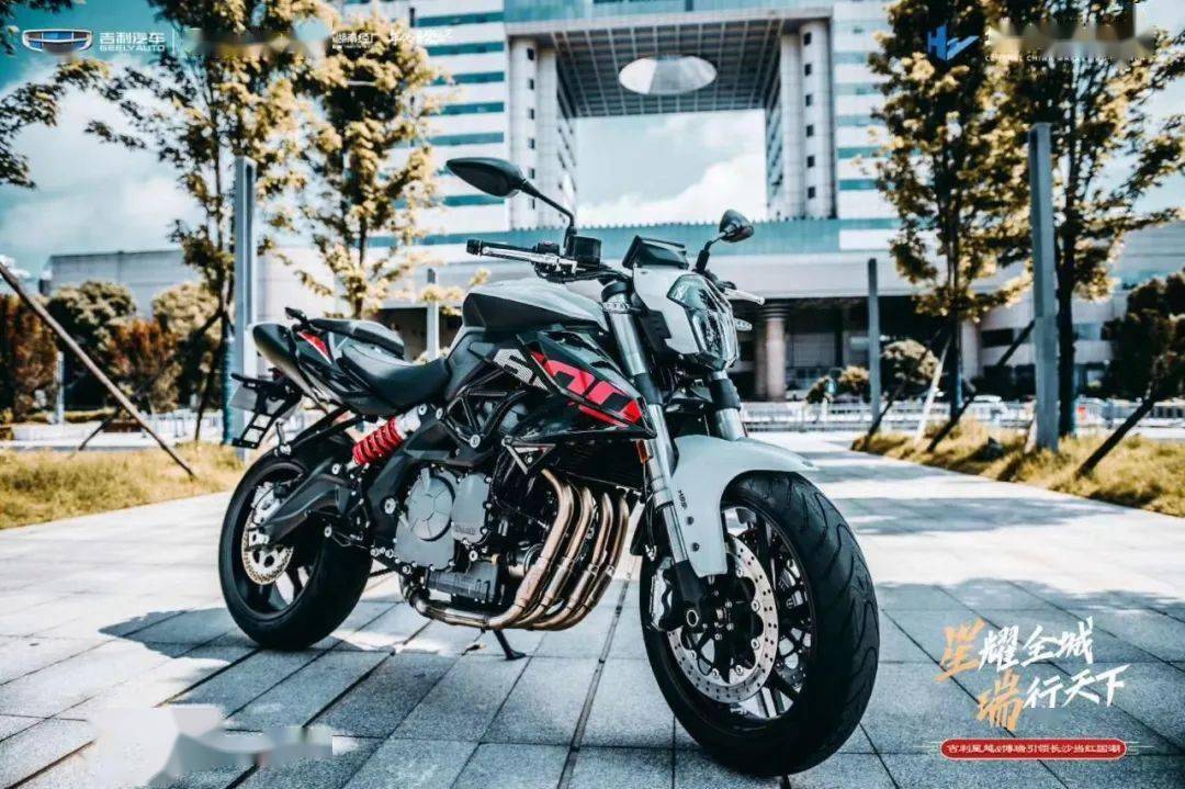 世界潮我看吉利星越贝纳利tnt600i带你玩转国潮