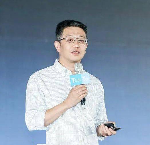 陶 冶北京好邻居总经理刘意华首航超市董事长张 健河北惠友集团董事长