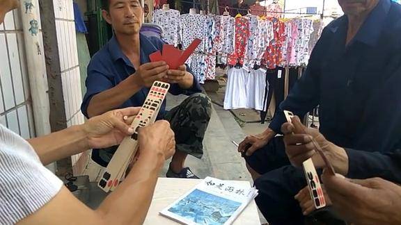 农村老家掀牛九的情景这牌这场景你可能没见过