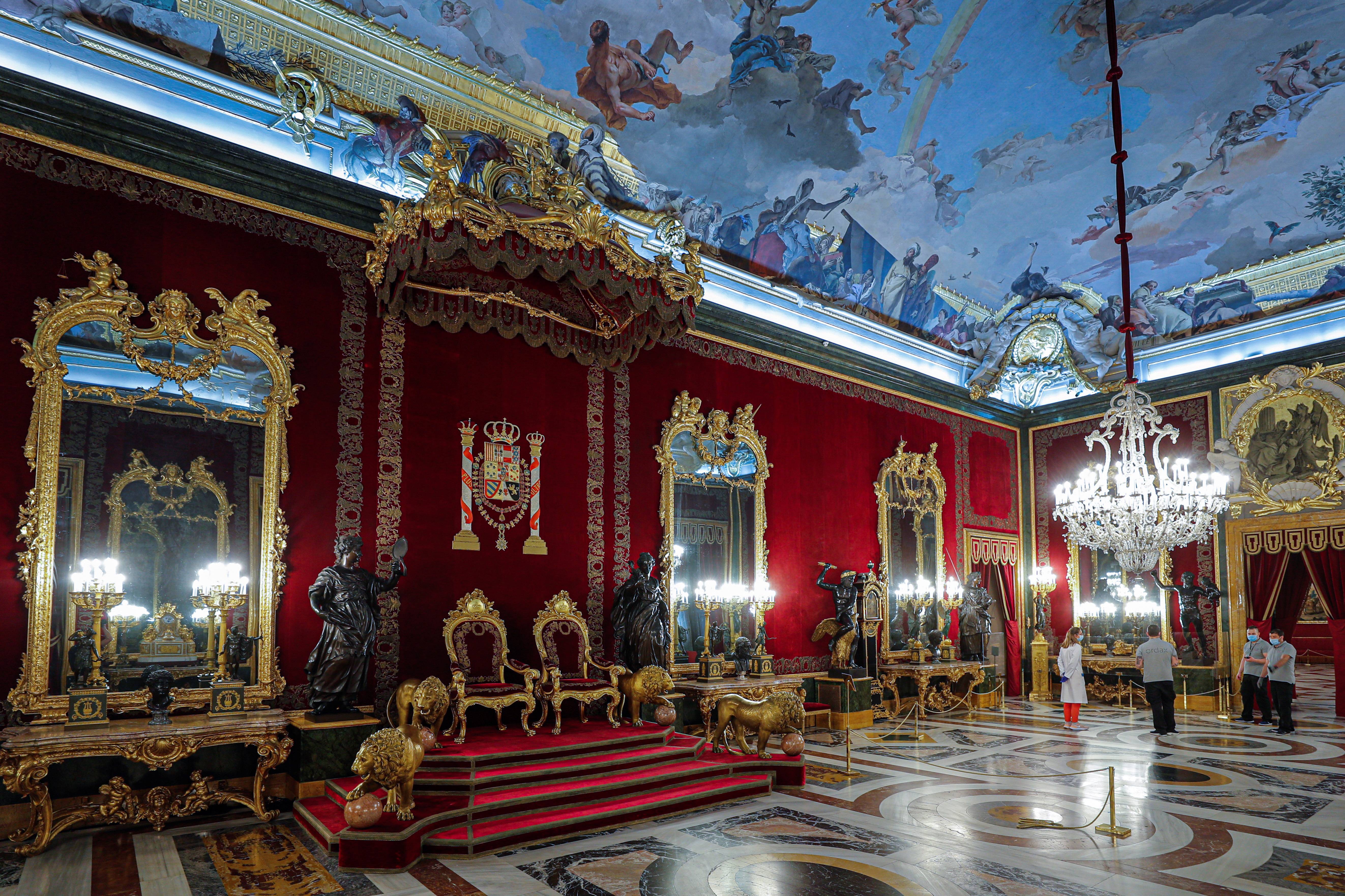 马德里王宫将重新开放
