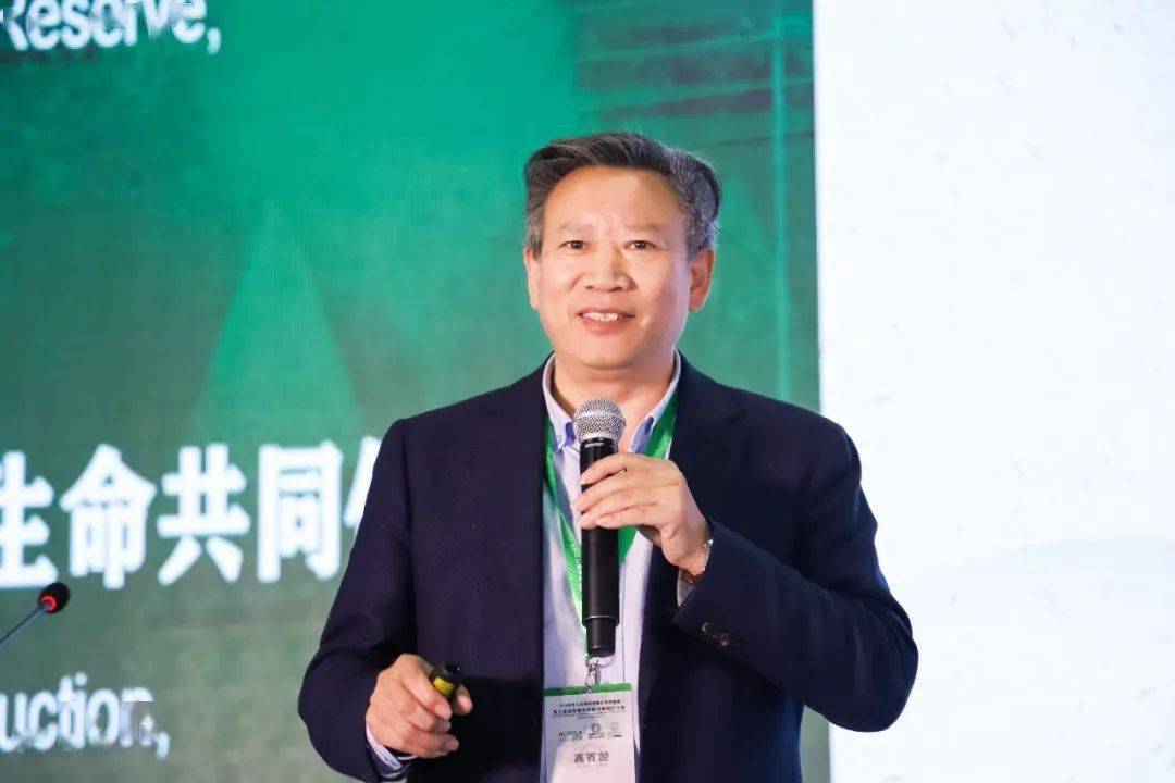 教授董建文重庆大学建筑学院院长杜春兰清华大学建筑学院景观学系主任