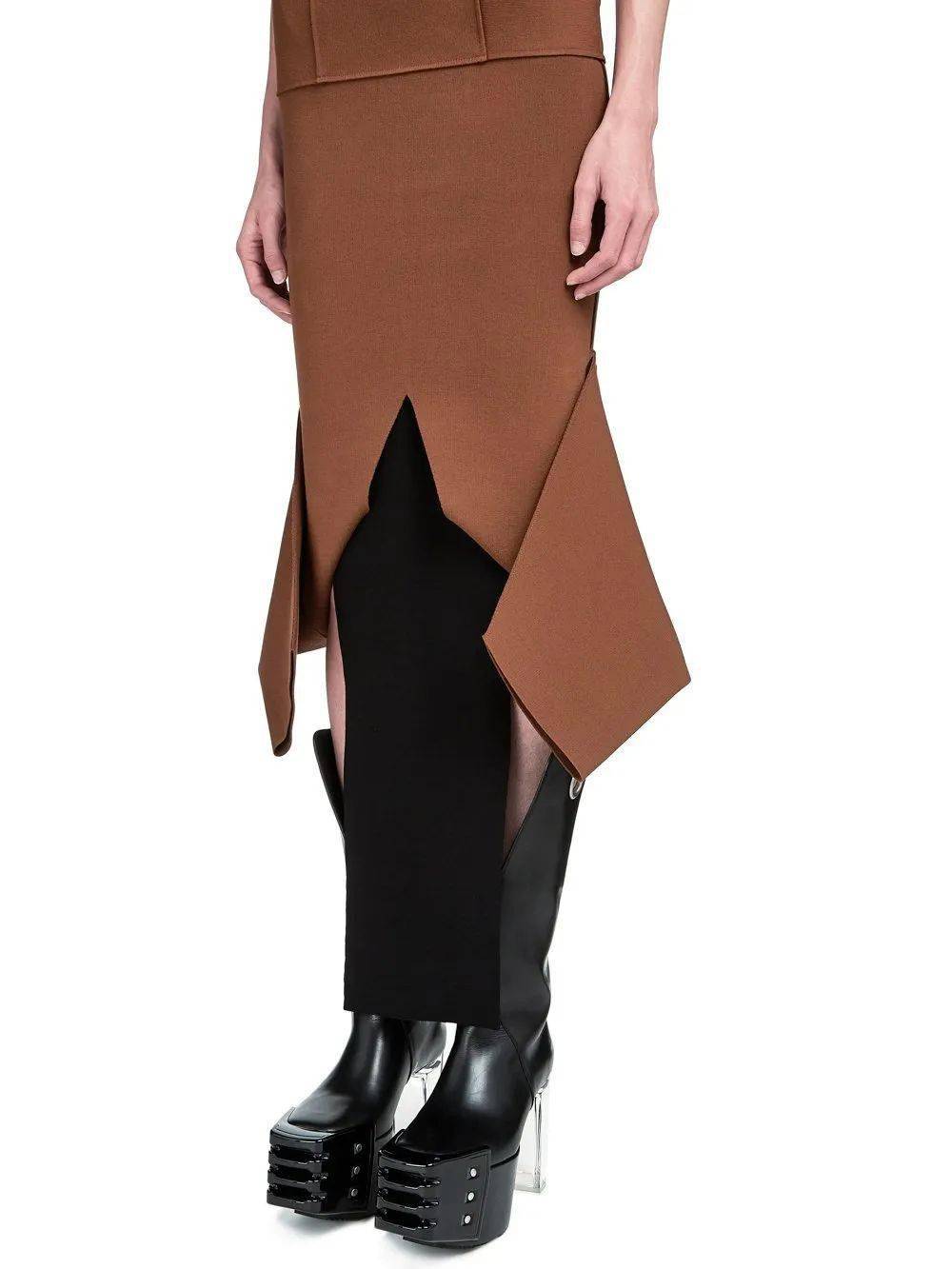 独特的衣服下摆设计真的可以尝试下