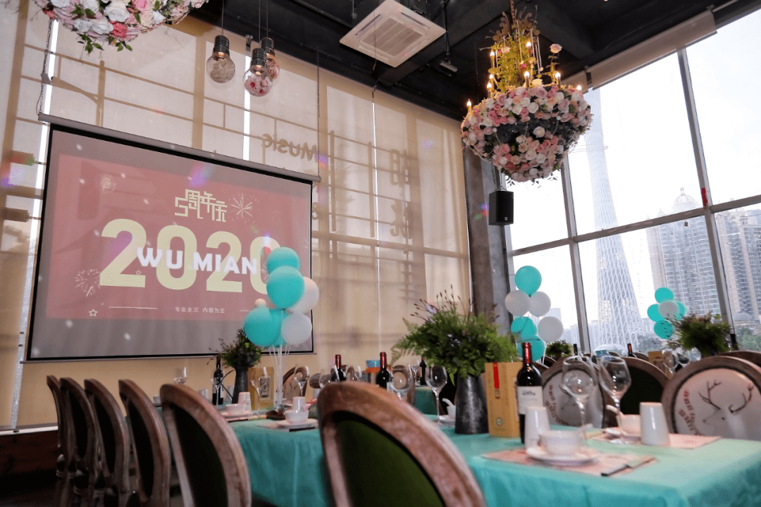 宝宝5岁了我们低调地聚了聚无冕5周年庆