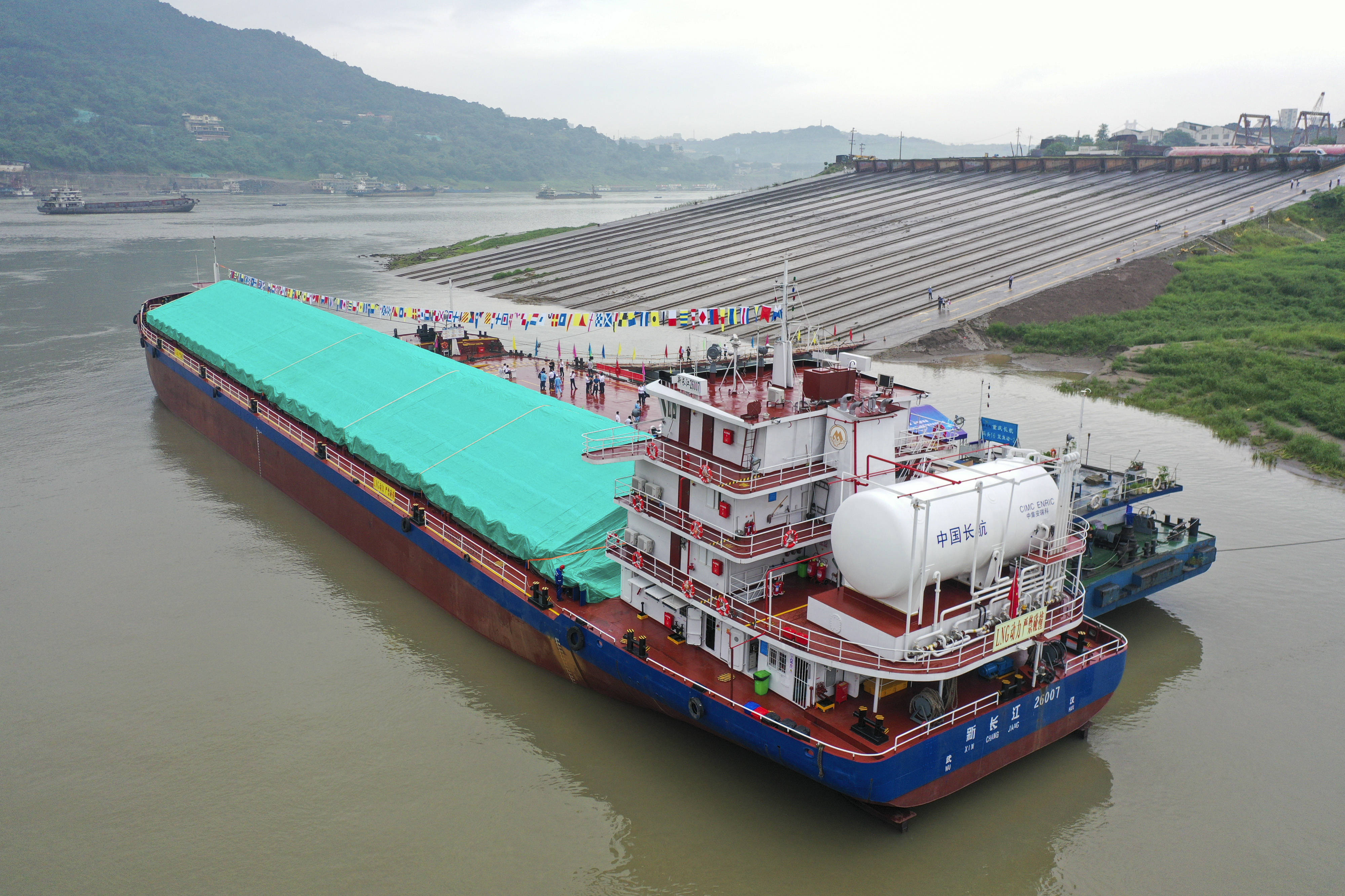 2500吨内河船图片图片