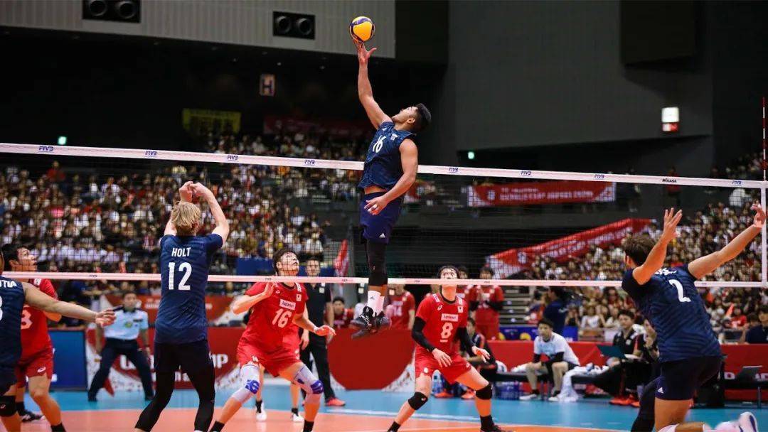 如何鉴定是不是高级二传?看他的单手传球!