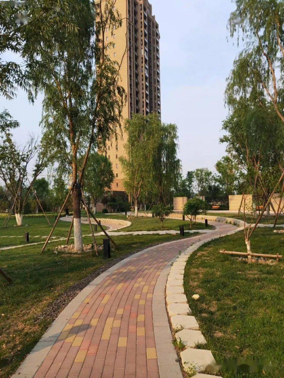 路劲阳光城【高层】_配套