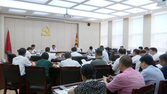 常委会会议,县委副书记,县长王波,县委副书记邱伟勤,县委常委胡长松