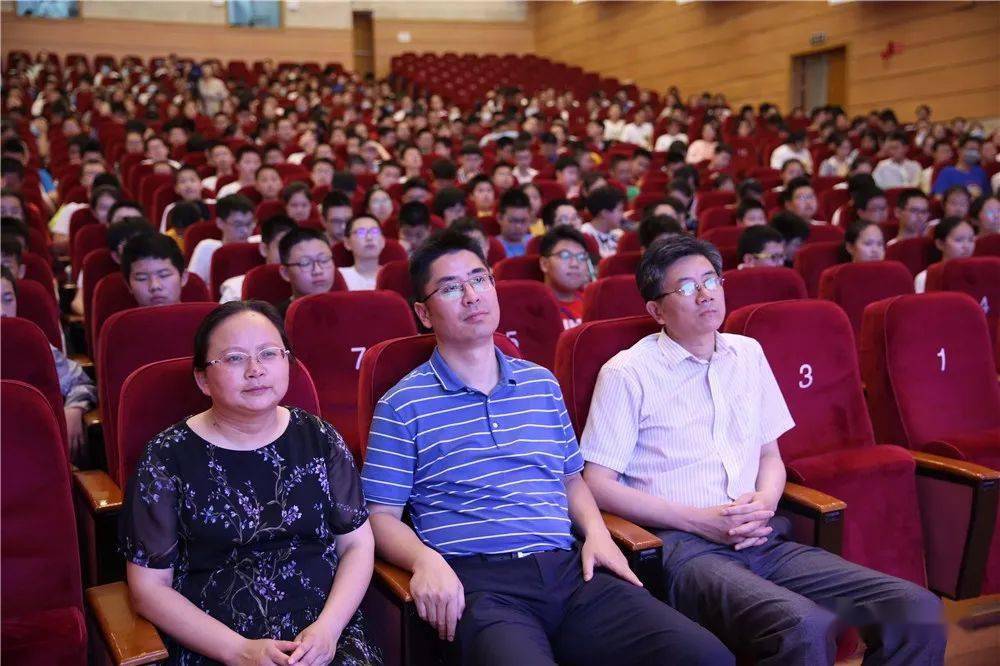 海中附校对话校长畅谈未来