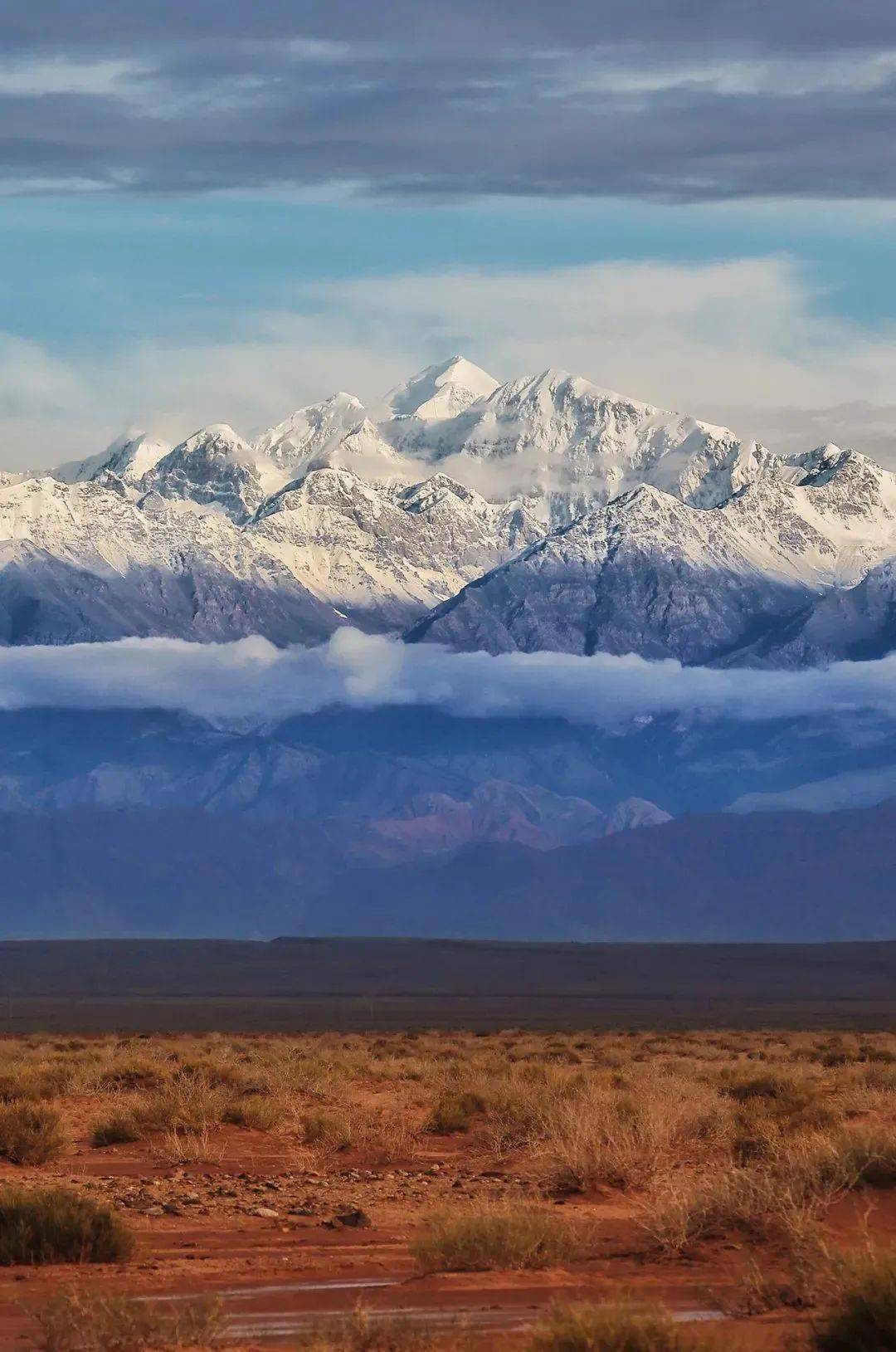 天山,從來不是一座山峰 正所謂