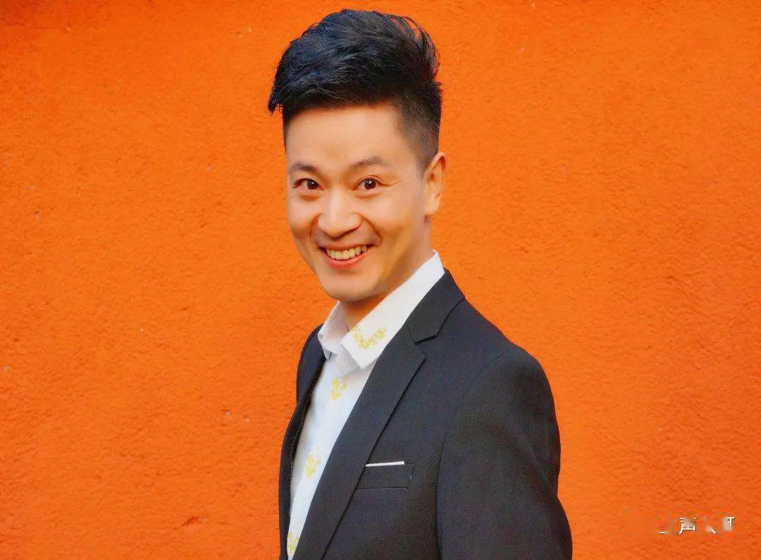 至情歌唱家敖长生为母亲献歌