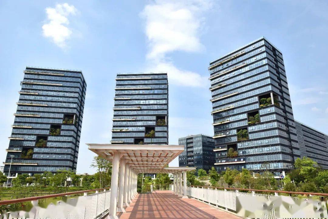 松湖智谷项目简介——松湖智谷是广东省重大产业项目,东莞市产业