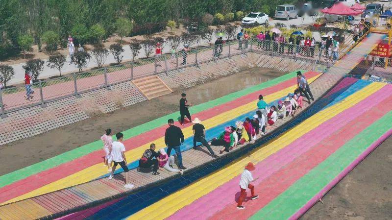 怀仁市鲁沟村在希望的田野上打造安居乐业美丽家园