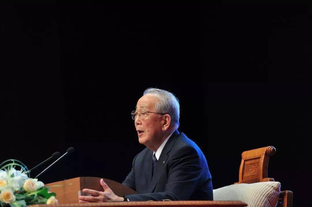 稻盛和夫自我燃烧最好的办法就是喜欢上自己的工作67