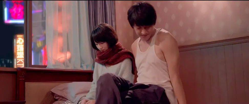 孤男寡女共处一室你懂