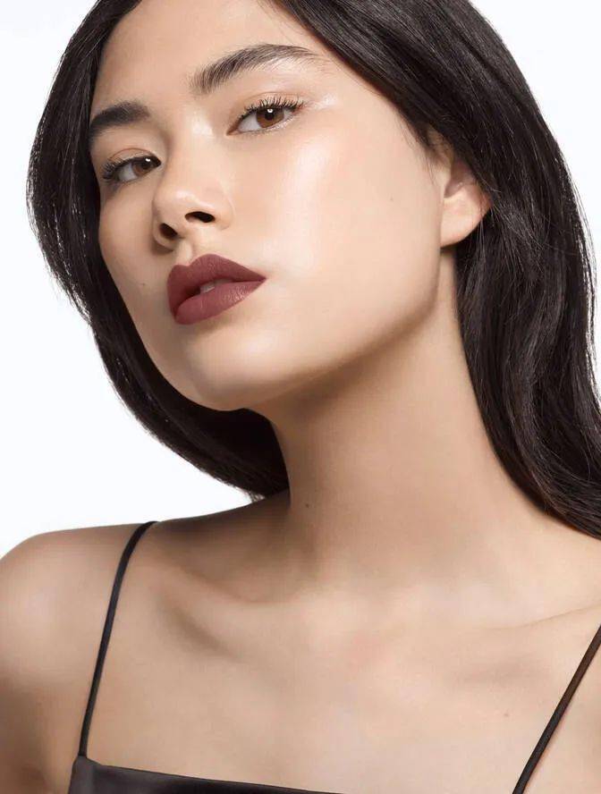 终于等到你ysl全新黑盖哑光唇釉上市含14款模特试色图