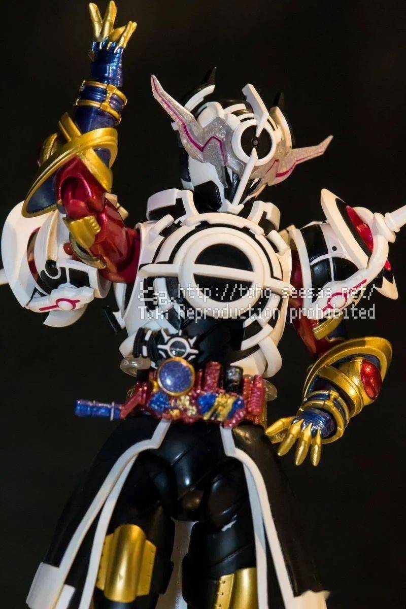 f 假面骑士evol 黑洞形态 展品新照:肩部装甲脱离】