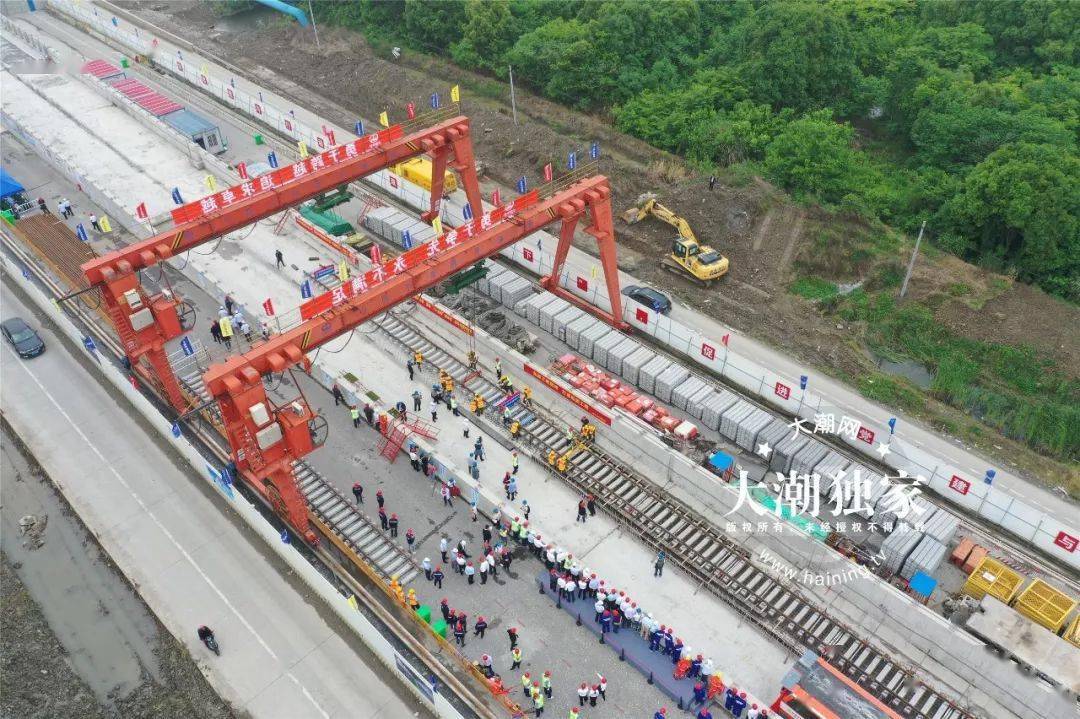 洋气~杭海城铁盐官站实景首次公开!