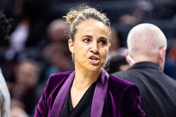 马刺女助教贝姬-哈蒙等人将面试尼克斯主教练之职