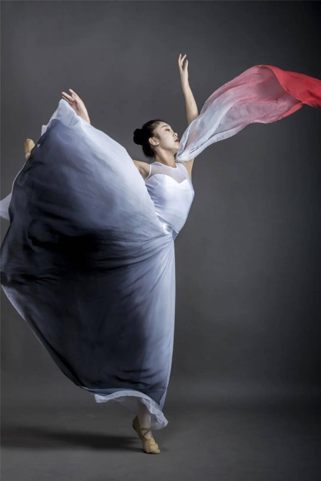 愿你流下的每一滴汗水,都有迹可循!_舞蹈