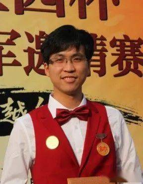 全国象棋冠军:"六脉神剑"赵鑫鑫车马冷着