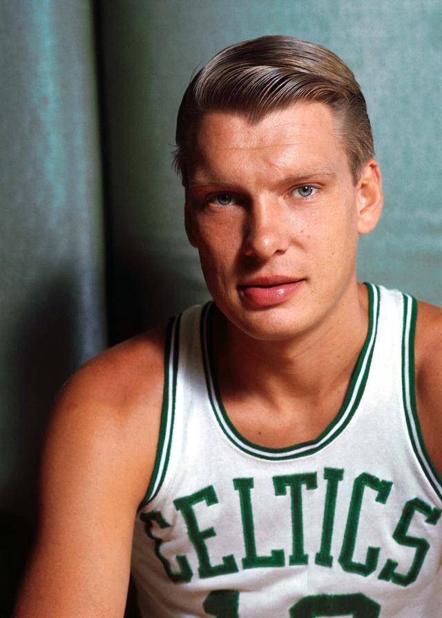 唐尼-尼尔森,又称"小尼尔森",是独行侠的现任总经理和篮球运营总裁.