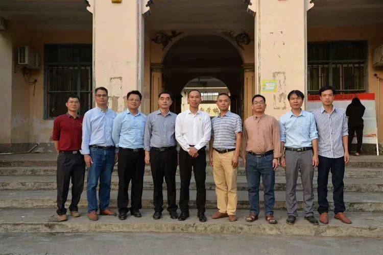 这栋70多年历史的苏式教学楼将拆除重建!_桂平市
