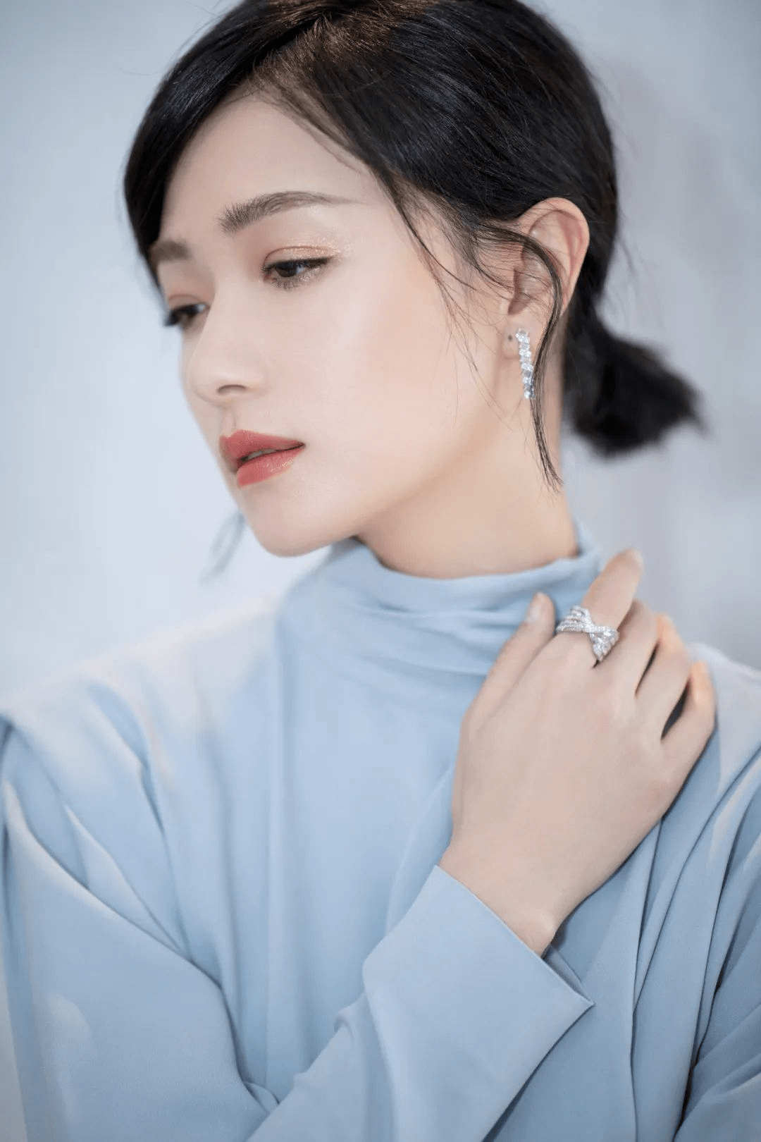 万茜凭什么乘风破浪?