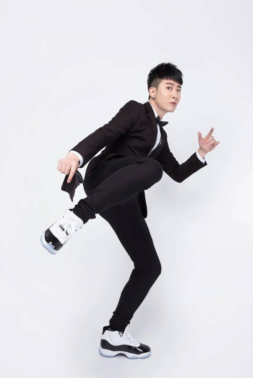 郭嘉峰约你不见不散!