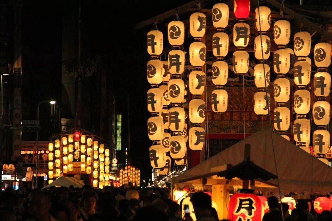 疫神相传该社的祭神是牛头天王八坂神社是日本最知名且历史最悠久的神