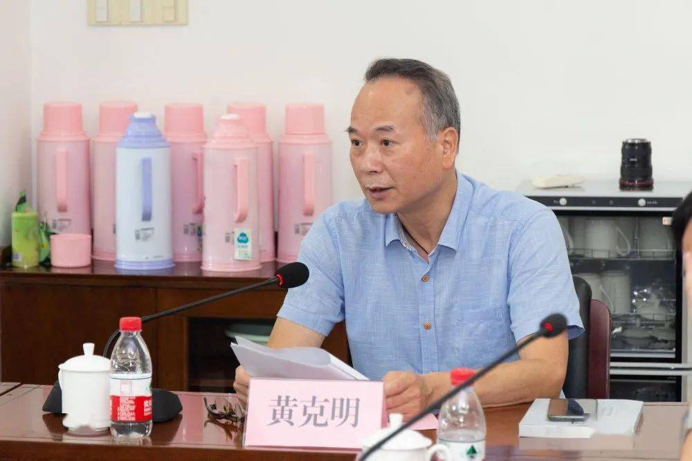 缅怀革命先烈传承红色基因纪念何云烈士诞辰115周年活动