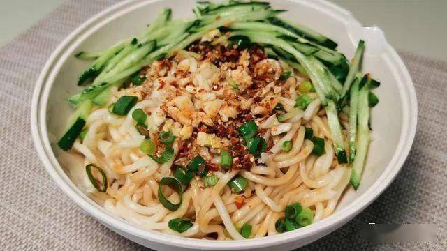 夏季必学的7道快手面食,学会从此不再为晚餐发愁!_调料