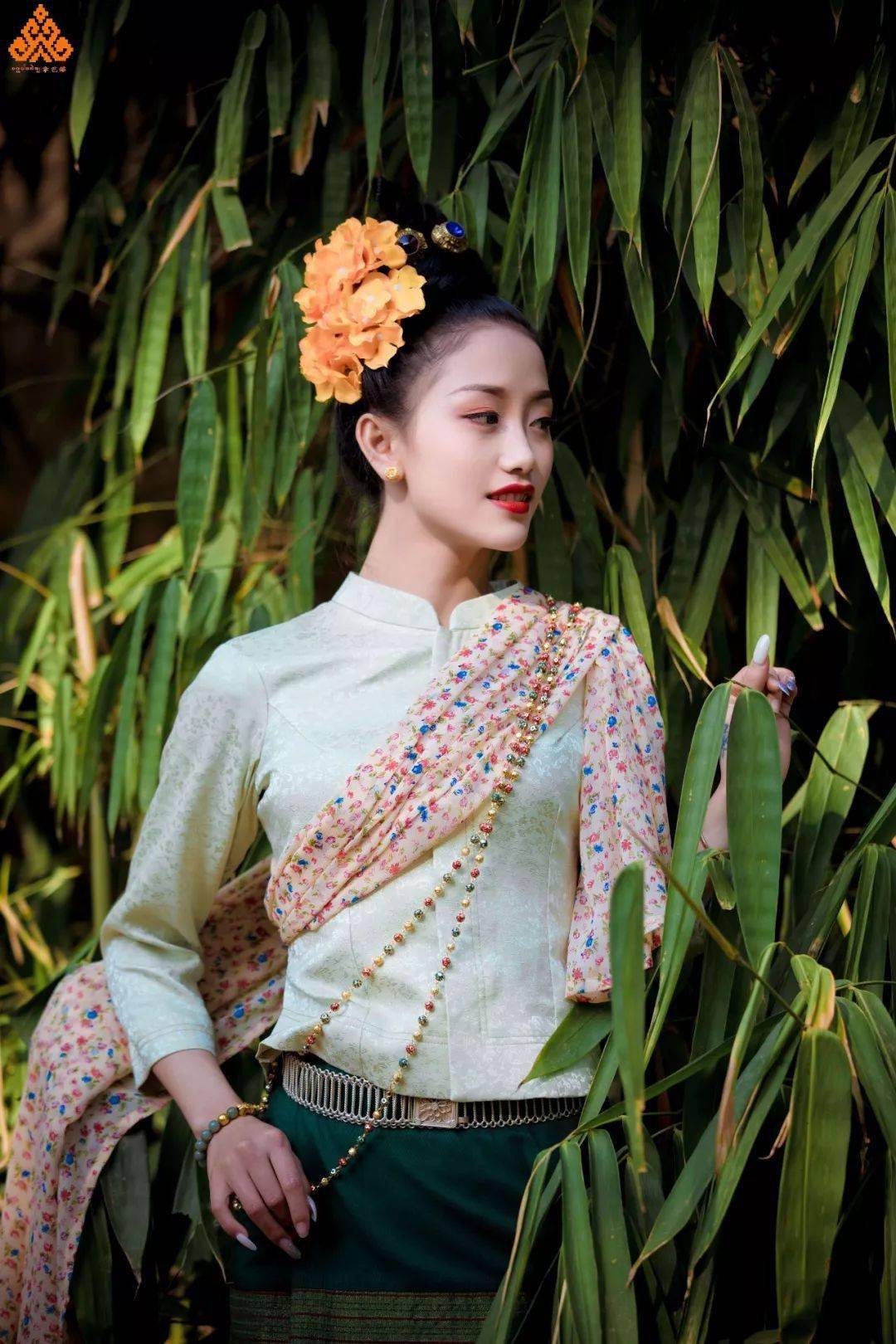 演唱:艾罕建,玉香婉词曲:艾罕建《湄公河见证》