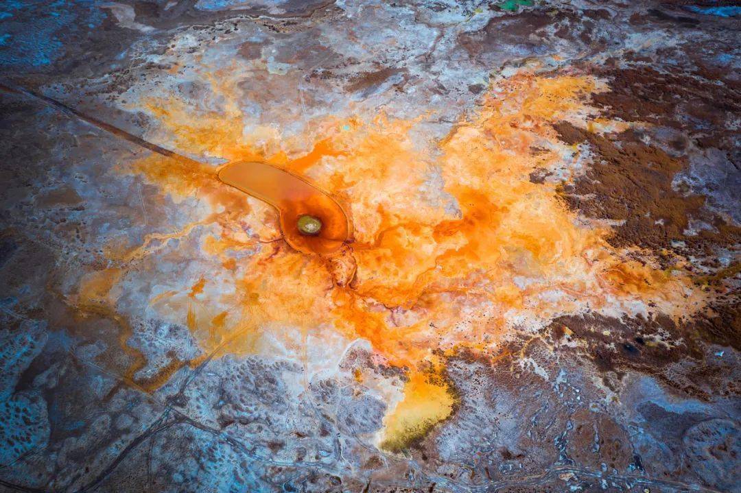 昆仑山"恶魔之眼"这里有壮观的像外星来客.