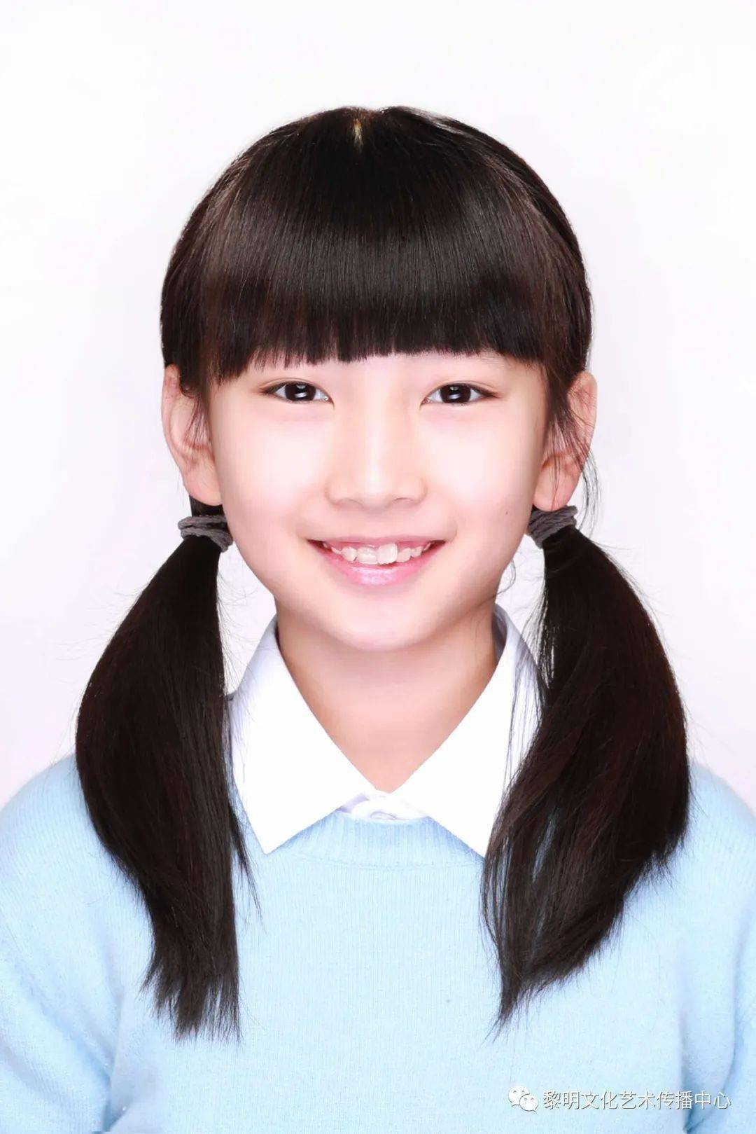 黎明文化·每周之星 李雨琦:学习书法让我的意志更坚强