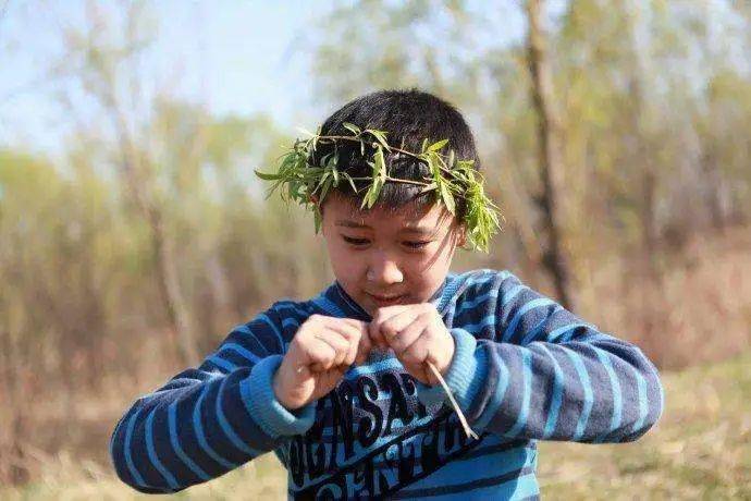 雷翠花:儿时的柳哨