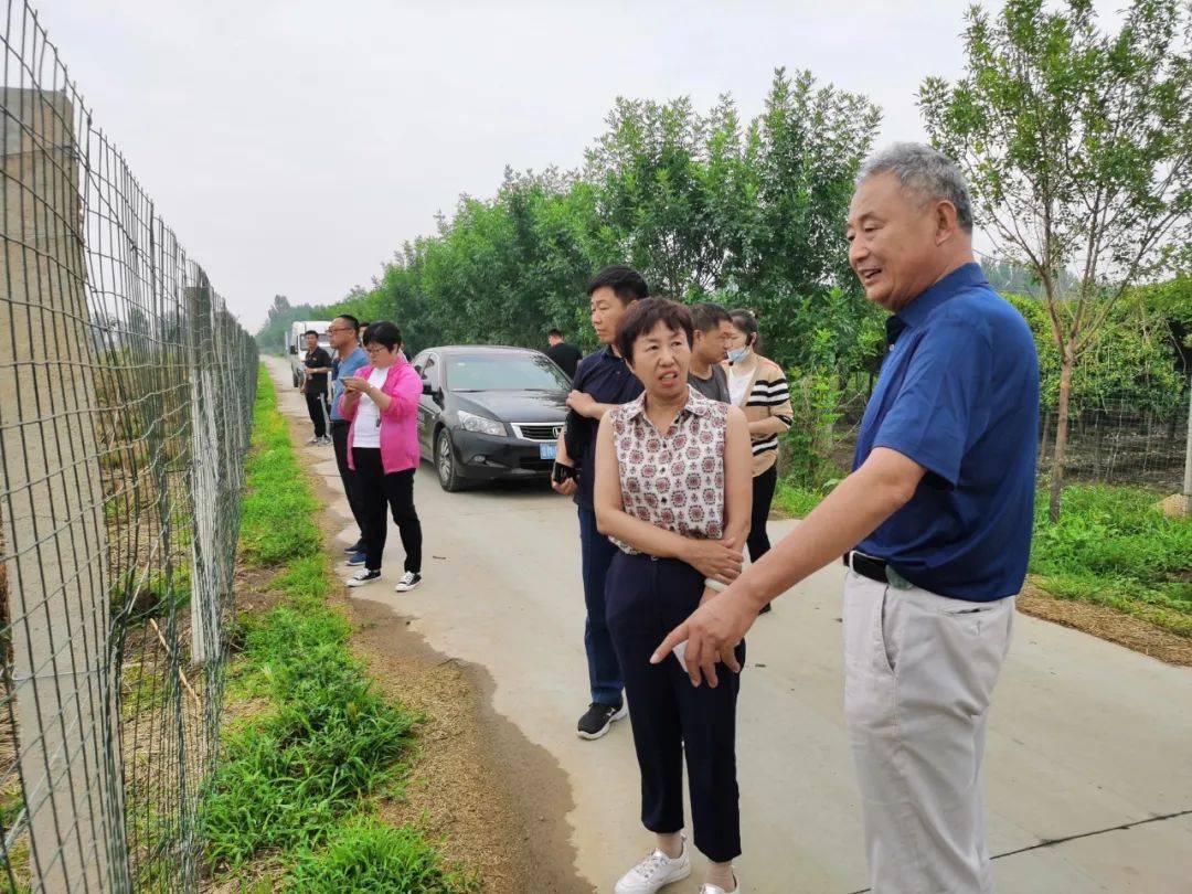 滨州市委农办副主任张秀葵等一行来传洋宝迪参观考察指导_农业