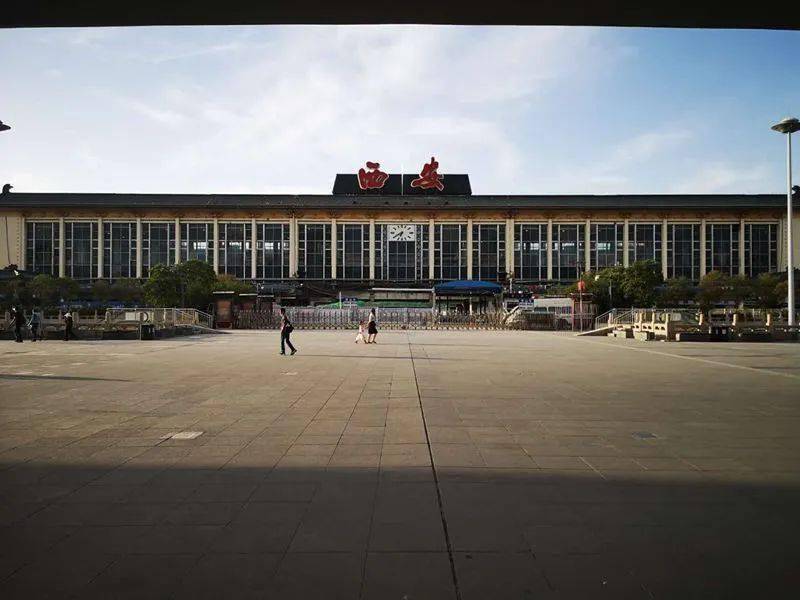 西安到榆林动车今日首开榆林逛吃攻略看这里