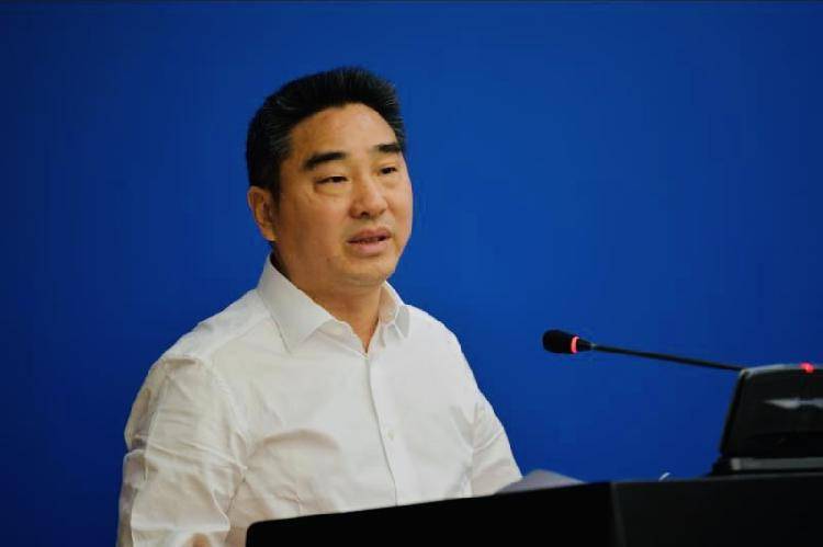 巴南区政府副区长杨亚平签约 重庆国际生物城持续掀起投资热潮 6月30