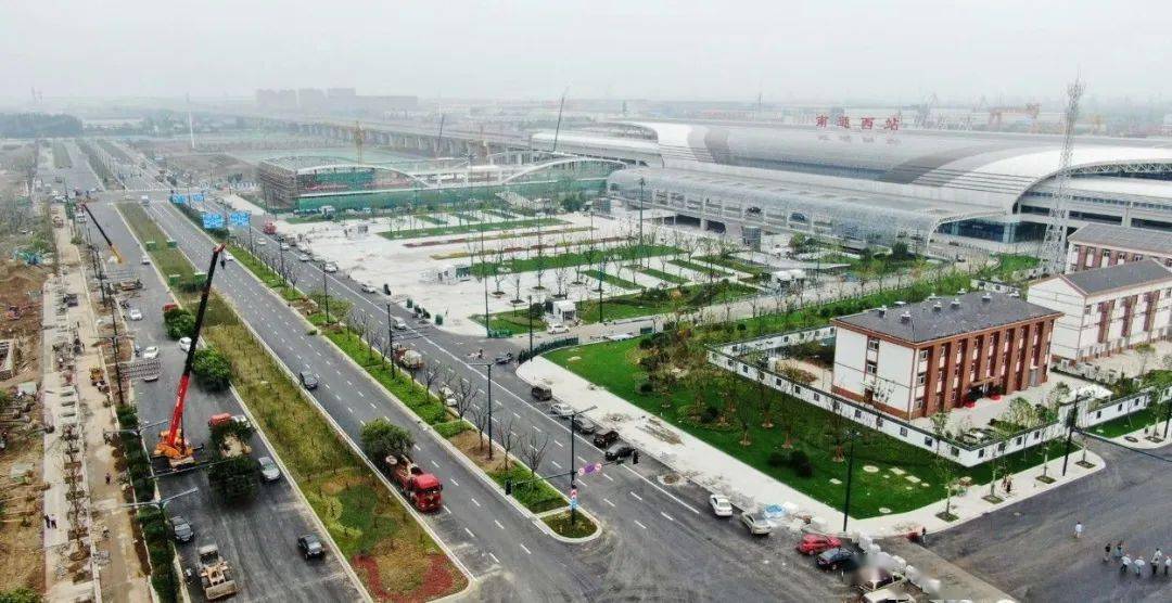 介绍南通平潮高铁新城的相关建设情况