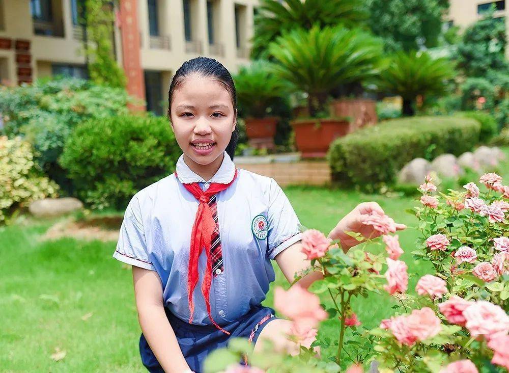 最美少年学生个人风采图片