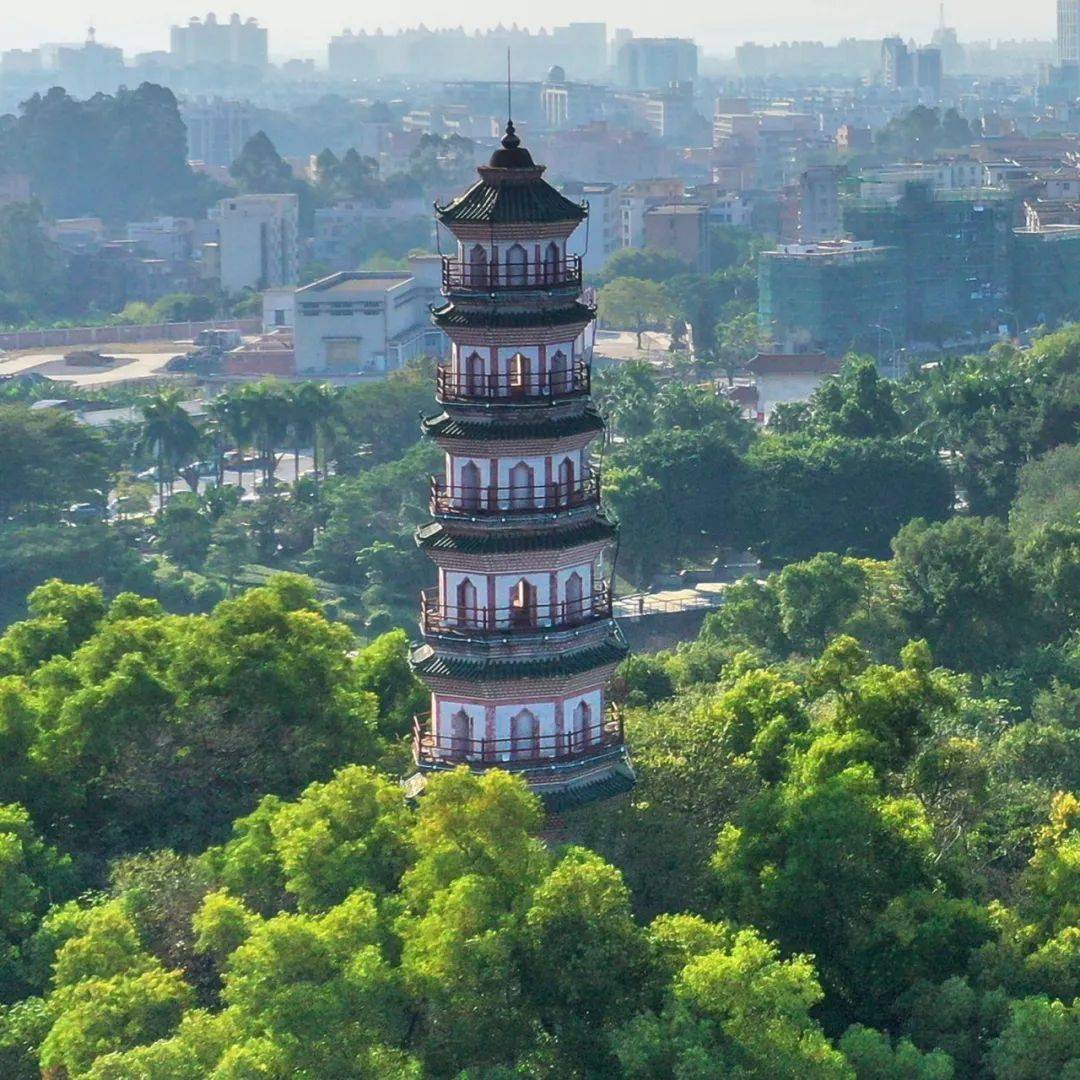 选我华山塔为求文风鼎盛,高明的古人们修建了哪一座塔?01它,是谁?