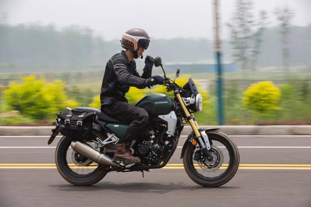 大阳200天昴复古初体验能撒野乐趣多