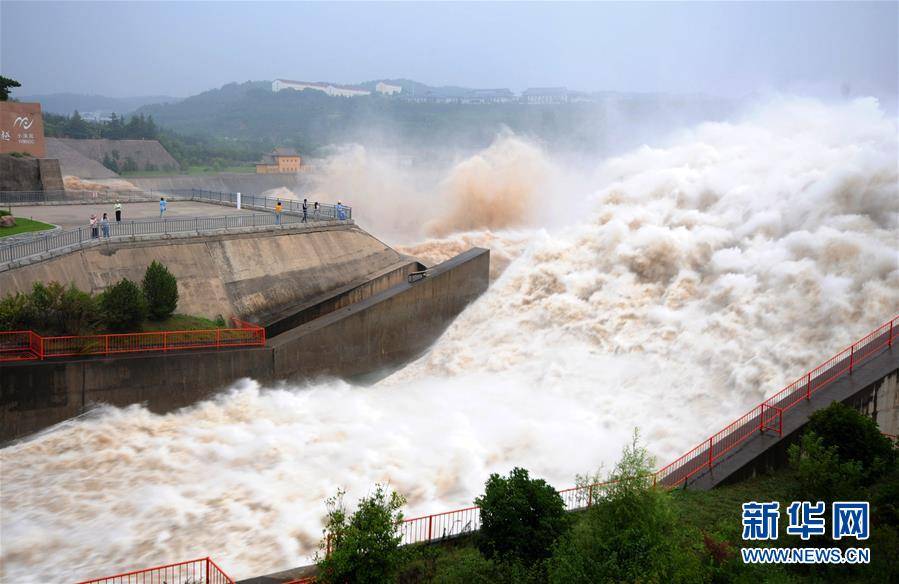 "双龙"飞腾小浪底